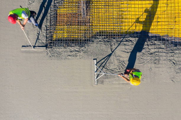Best Commercial Concrete Contractor  in Garnet, CA